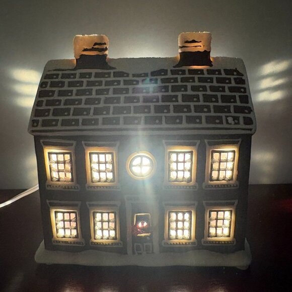 Martha Stewart Woodland Gingerbread HOUSE Decor Light Up Village Building in Box - Picture 10 of 11